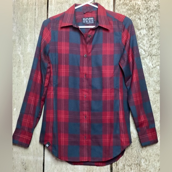 Fly Low red Brigitte Tech Flannel XS - Picture 3 of 8